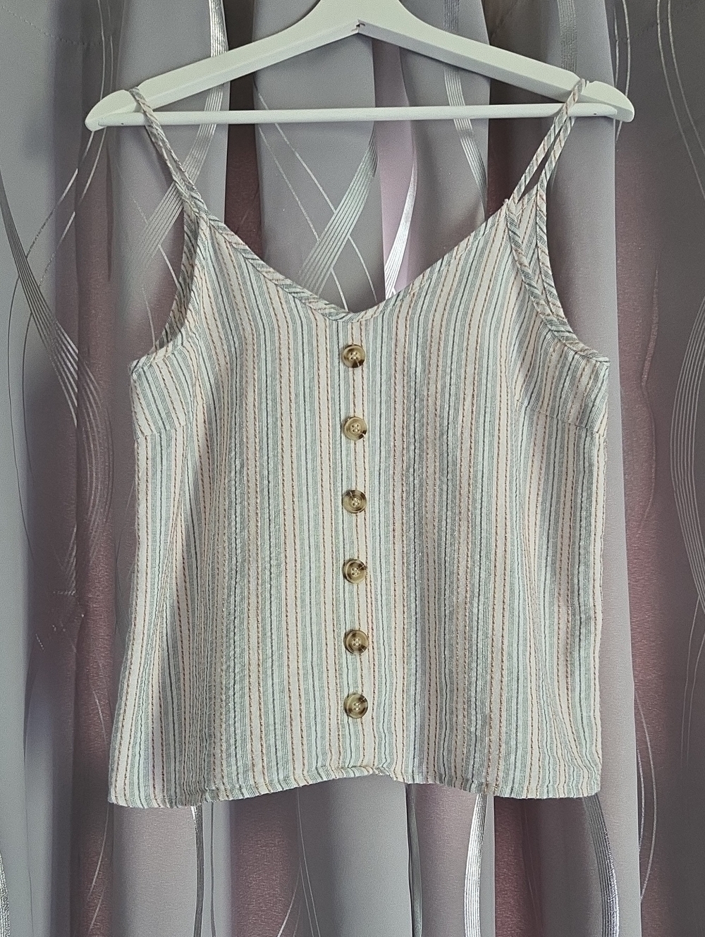 Paper Crane Cream Striped Button-Front Camisole Small